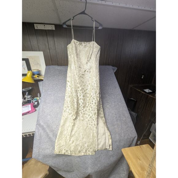 JS Collections Y2K Vintage Strappy Beaded Gold/Tan Formal Dress Slit Size 10 90s - Picture 3 of 11